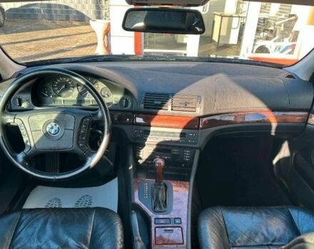 Синій БМВ 5 Серія, об'ємом двигуна 2.8 л та пробігом 270 тис. км за 2700 $, фото 5 на Automoto.ua