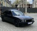 Синий БМВ 5 Серия, объемом двигателя 1.8 л и пробегом 444 тыс. км за 1500 $, фото 1 на Automoto.ua