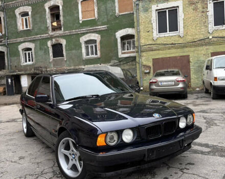 Синий БМВ 5 Серия, объемом двигателя 2 л и пробегом 500 тыс. км за 3750 $, фото 14 на Automoto.ua