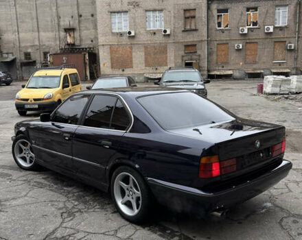 Синий БМВ 5 Серия, объемом двигателя 2 л и пробегом 500 тыс. км за 3750 $, фото 9 на Automoto.ua