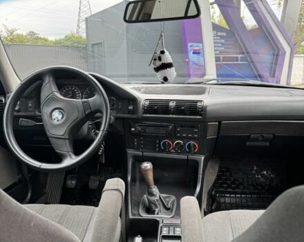 Синий БМВ 5 Серия, объемом двигателя 2 л и пробегом 490 тыс. км за 4300 $, фото 7 на Automoto.ua