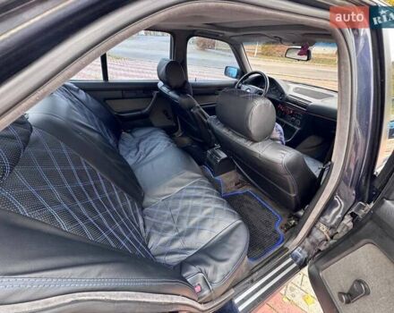 Синий БМВ 5 Серия, объемом двигателя 2 л и пробегом 420 тыс. км за 3500 $, фото 9 на Automoto.ua