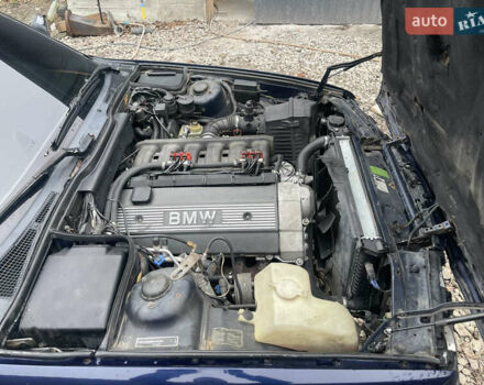 Синий БМВ 5 Серия, объемом двигателя 2.5 л и пробегом 552 тыс. км за 3500 $, фото 13 на Automoto.ua