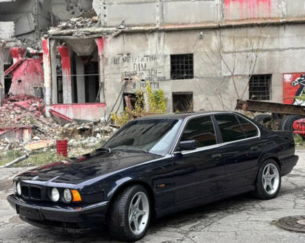 Синий БМВ 5 Серия, объемом двигателя 2 л и пробегом 500 тыс. км за 3750 $, фото 5 на Automoto.ua