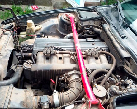 Синий БМВ 5 Серия, объемом двигателя 2 л и пробегом 0 тыс. км за 2000 $, фото 3 на Automoto.ua