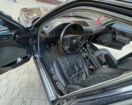 Синий БМВ 5 Серия, объемом двигателя 2 л и пробегом 437 тыс. км за 3200 $, фото 6 на Automoto.ua