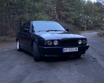 Синий БМВ 5 Серия, объемом двигателя 2 л и пробегом 362 тыс. км за 4100 $, фото 1 на Automoto.ua