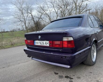 Синий БМВ 5 Серия, объемом двигателя 2.5 л и пробегом 111 тыс. км за 3200 $, фото 4 на Automoto.ua