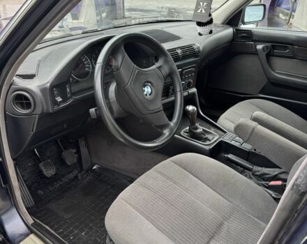 Синий БМВ 5 Серия, объемом двигателя 2 л и пробегом 490 тыс. км за 4300 $, фото 5 на Automoto.ua