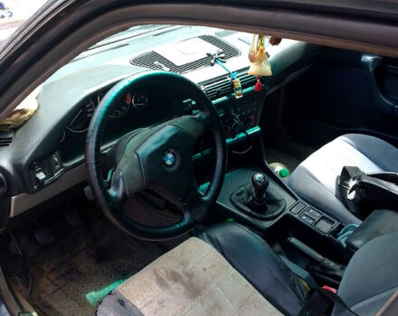 Синий БМВ 5 Серия, объемом двигателя 2 л и пробегом 0 тыс. км за 2000 $, фото 2 на Automoto.ua