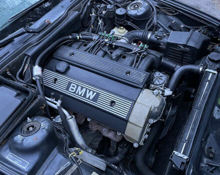 Синий БМВ 5 Серия, объемом двигателя 2 л и пробегом 362 тыс. км за 4100 $, фото 5 на Automoto.ua