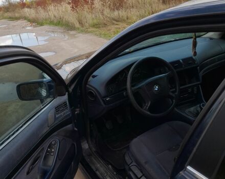 Синий БМВ 5 Серия, объемом двигателя 2 л и пробегом 292 тыс. км за 1699 $, фото 6 на Automoto.ua