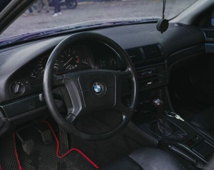 Синий БМВ 5 Серия, объемом двигателя 2.8 л и пробегом 332 тыс. км за 4350 $, фото 6 на Automoto.ua