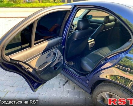 Синий БМВ 5 Серия, объемом двигателя 2.5 л и пробегом 302 тыс. км за 3300 $, фото 3 на Automoto.ua