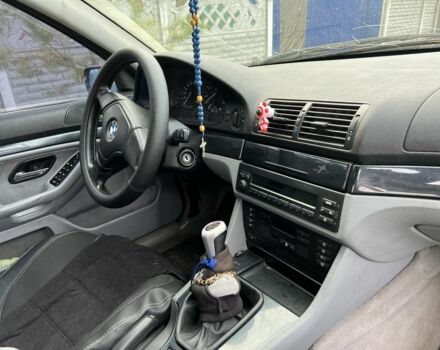 Синий БМВ 5 Серия, объемом двигателя 2.8 л и пробегом 300 тыс. км за 2900 $, фото 6 на Automoto.ua