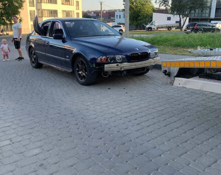 Синий БМВ 5 Серия, объемом двигателя 2.49 л и пробегом 380 тыс. км за 4500 $, фото 3 на Automoto.ua