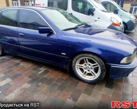 Синий БМВ 5 Серия, объемом двигателя 2.8 л и пробегом 200 тыс. км за 4200 $, фото 4 на Automoto.ua