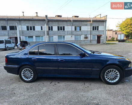 Синий БМВ 5 Серия, объемом двигателя 2 л и пробегом 405 тыс. км за 4999 $, фото 4 на Automoto.ua