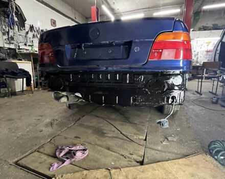 Синий БМВ 5 Серия, объемом двигателя 2 л и пробегом 405 тыс. км за 4999 $, фото 15 на Automoto.ua