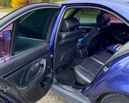 Синий БМВ 5 Серия, объемом двигателя 2.5 л и пробегом 320 тыс. км за 4000 $, фото 2 на Automoto.ua