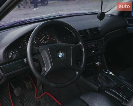 Синий БМВ 5 Серия, объемом двигателя 2.8 л и пробегом 332 тыс. км за 4150 $, фото 4 на Automoto.ua