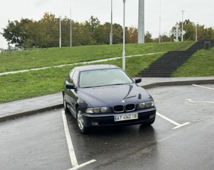 Синій БМВ 5 Серія, об'ємом двигуна 2.8 л та пробігом 300 тис. км за 3300 $, фото 5 на Automoto.ua