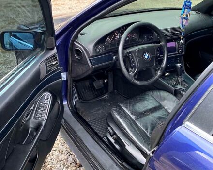 Синий БМВ 5 Серия, объемом двигателя 2.5 л и пробегом 320 тыс. км за 4000 $, фото 6 на Automoto.ua