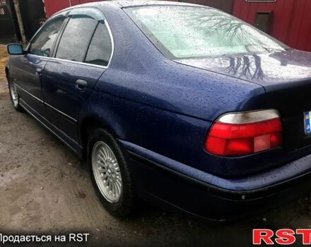 Синий БМВ 5 Серия, объемом двигателя 2 л и пробегом 350 тыс. км за 3000 $, фото 2 на Automoto.ua