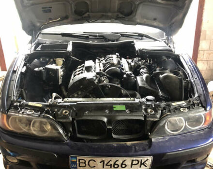 Синий БМВ 5 Серия, объемом двигателя 2.49 л и пробегом 380 тыс. км за 4500 $, фото 2 на Automoto.ua