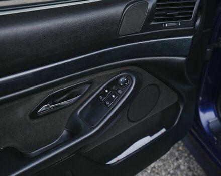 Синий БМВ 5 Серия, объемом двигателя 2.8 л и пробегом 332 тыс. км за 4350 $, фото 4 на Automoto.ua