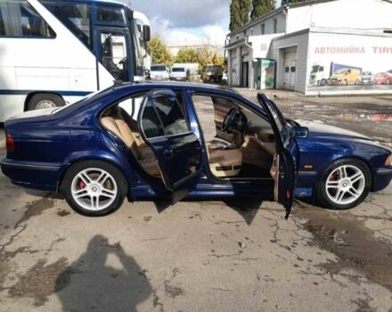 Синий БМВ 5 Серия, объемом двигателя 2.5 л и пробегом 441 тыс. км за 3800 $, фото 3 на Automoto.ua