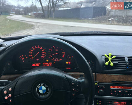 Синій БМВ 5 Серія, об'ємом двигуна 2.8 л та пробігом 347 тис. км за 4600 $, фото 14 на Automoto.ua