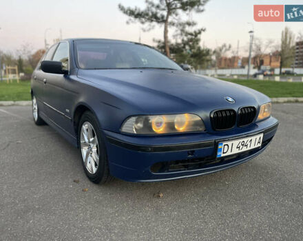 Синий БМВ 5 Серия, объемом двигателя 2 л и пробегом 300 тыс. км за 2999 $, фото 10 на Automoto.ua