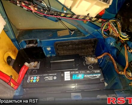 Синий БМВ 5 Серия, объемом двигателя 2.5 л и пробегом 370 тыс. км за 4999 $, фото 8 на Automoto.ua