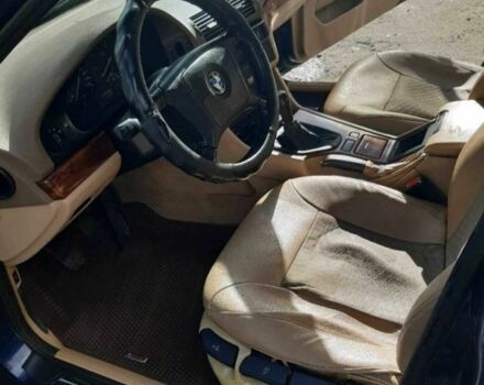 Синий БМВ 5 Серия, объемом двигателя 2.5 л и пробегом 441 тыс. км за 3800 $, фото 4 на Automoto.ua