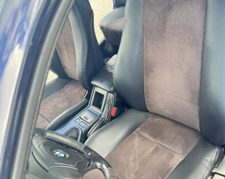 Синій БМВ 5 Серія, об'ємом двигуна 2.5 л та пробігом 350 тис. км за 3999 $, фото 9 на Automoto.ua