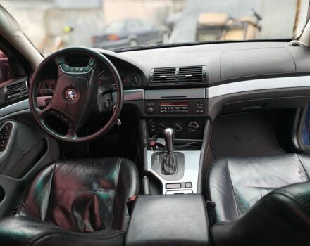 Синий БМВ 5 Серия, объемом двигателя 2.5 л и пробегом 300 тыс. км за 2000 $, фото 6 на Automoto.ua