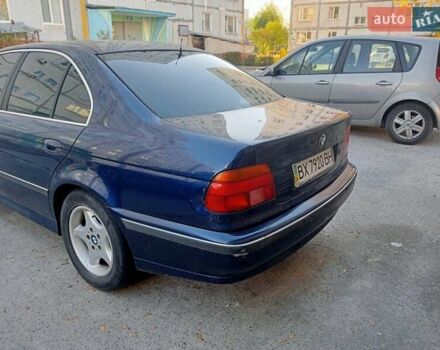 Синий БМВ 5 Серия, объемом двигателя 2.8 л и пробегом 400 тыс. км за 5000 $, фото 7 на Automoto.ua