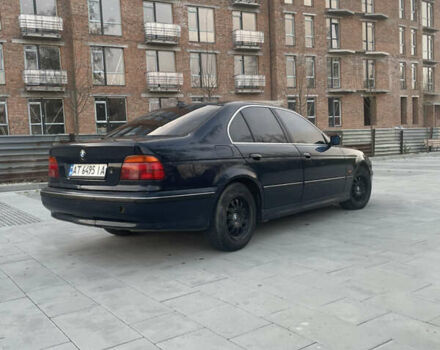 Синий БМВ 5 Серия, объемом двигателя 2 л и пробегом 254 тыс. км за 3990 $, фото 1 на Automoto.ua