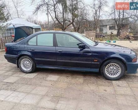 Синий БМВ 5 Серия, объемом двигателя 2.5 л и пробегом 45 тыс. км за 4500 $, фото 2 на Automoto.ua