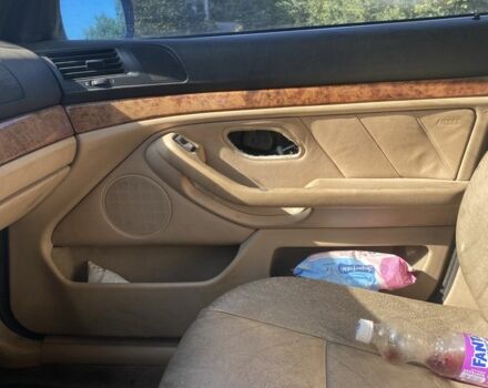 Синій БМВ 5 Серія, об'ємом двигуна 2 л та пробігом 237 тис. км за 2500 $, фото 10 на Automoto.ua