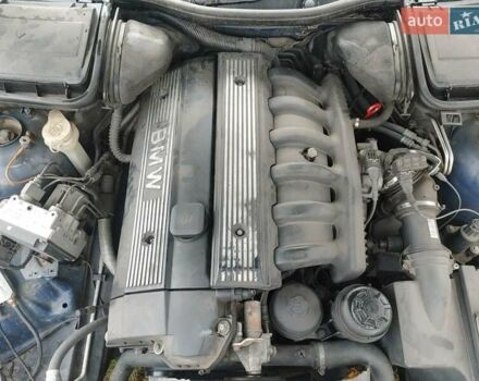 Синий БМВ 5 Серия, объемом двигателя 1.99 л и пробегом 300 тыс. км за 3500 $, фото 22 на Automoto.ua