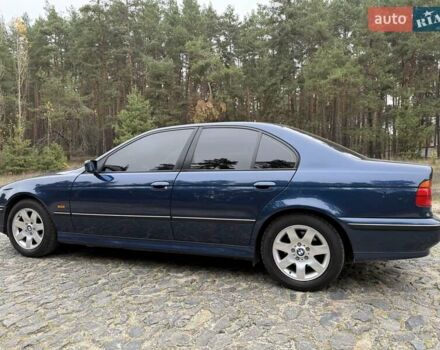 Синий БМВ 5 Серия, объемом двигателя 0 л и пробегом 300 тыс. км за 4900 $, фото 4 на Automoto.ua