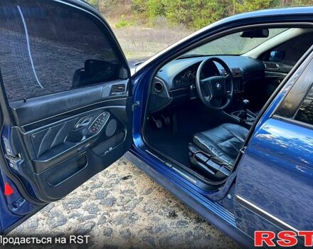 Синий БМВ 5 Серия, объемом двигателя 2 л и пробегом 300 тыс. км за 4900 $, фото 8 на Automoto.ua