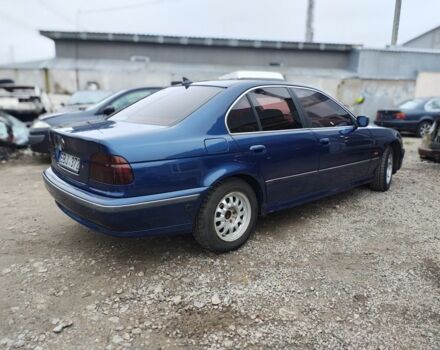 Синий БМВ 5 Серия, объемом двигателя 2.5 л и пробегом 300 тыс. км за 2000 $, фото 4 на Automoto.ua