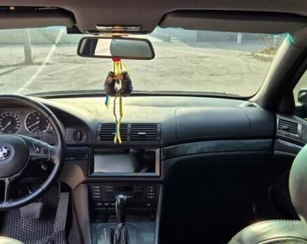 Синий БМВ 5 Серия, объемом двигателя 2.5 л и пробегом 400 тыс. км за 9000 $, фото 12 на Automoto.ua