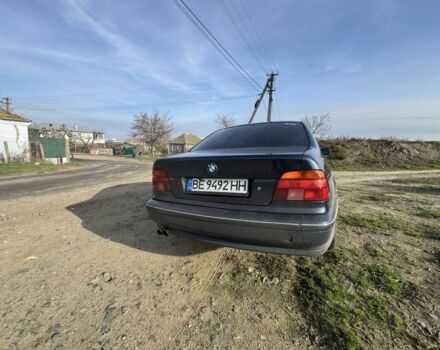 Синий БМВ 5 Серия, объемом двигателя 2 л и пробегом 420 тыс. км за 3500 $, фото 2 на Automoto.ua