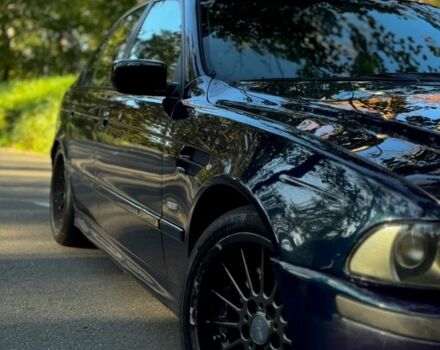 Синий БМВ 5 Серия, объемом двигателя 3.5 л и пробегом 450 тыс. км за 5600 $, фото 4 на Automoto.ua