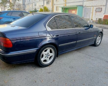 Синій БМВ 5 Серія, об'ємом двигуна 2.8 л та пробігом 400 тис. км за 5000 $, фото 3 на Automoto.ua