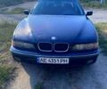 Синий БМВ 5 Серия, объемом двигателя 2 л и пробегом 433 тыс. км за 4000 $, фото 1 на Automoto.ua
